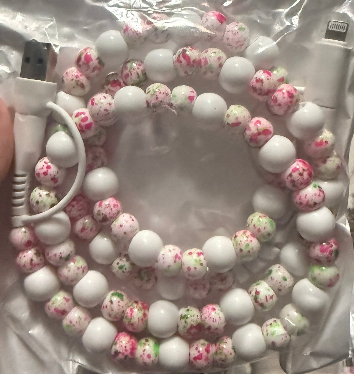PATTERNED BEADED 4-IN-1 FAST CHARGING PHONE AND DEVICE CHARGER | 26 STYLES