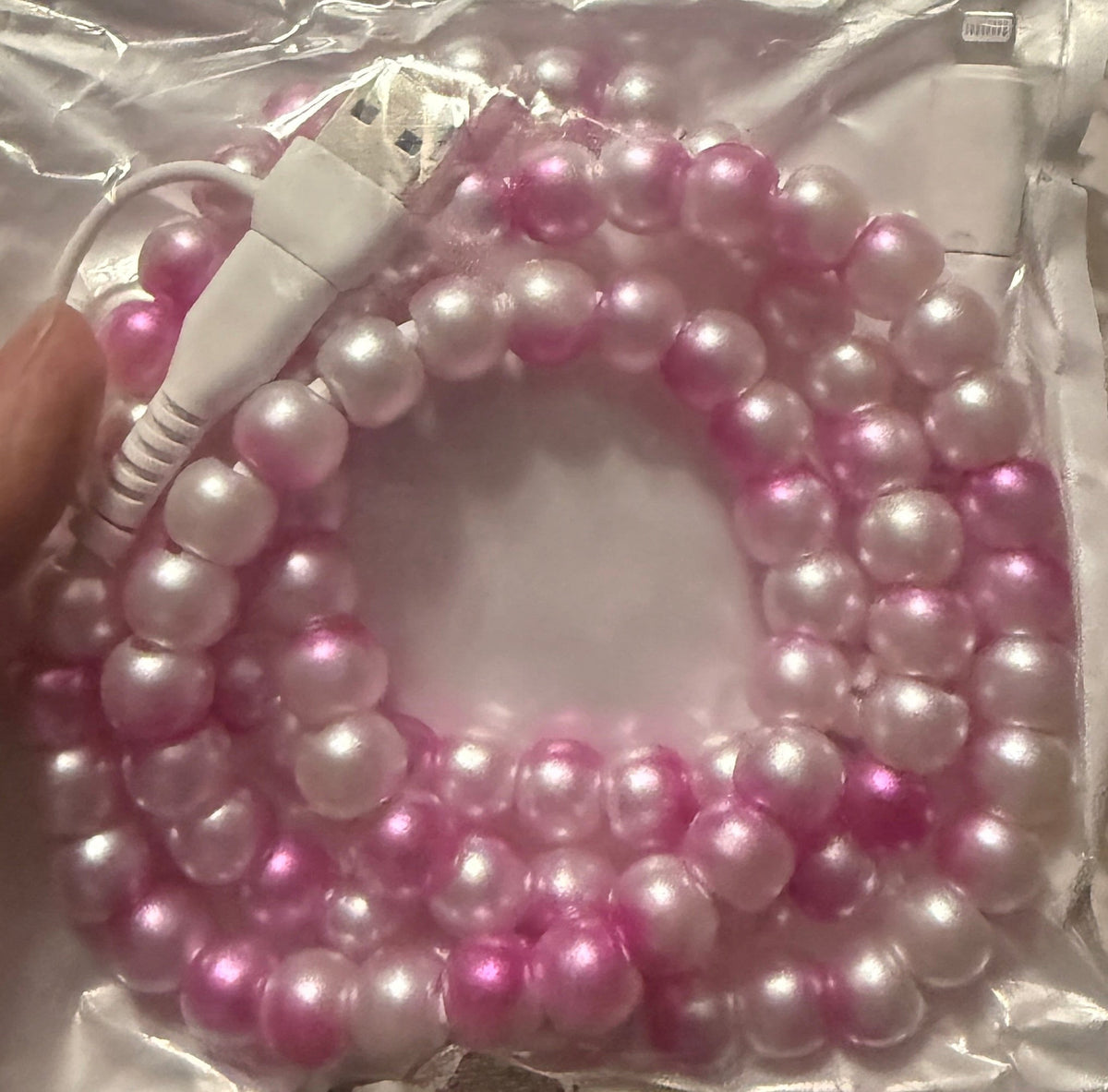 PATTERNED BEADED 4-IN-1 FAST CHARGING PHONE AND DEVICE CHARGER | 26 STYLES