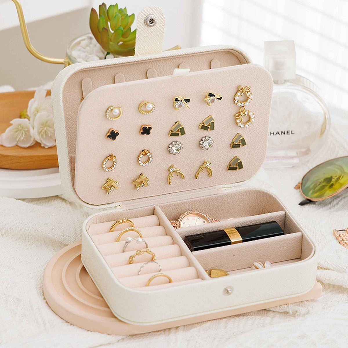 Small Jewelry Organizer Box Travel Case for Rings and Earrings